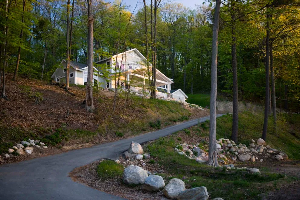 Cottage on the Hill by Steinorth Fine Homes, Inc - Photo 2