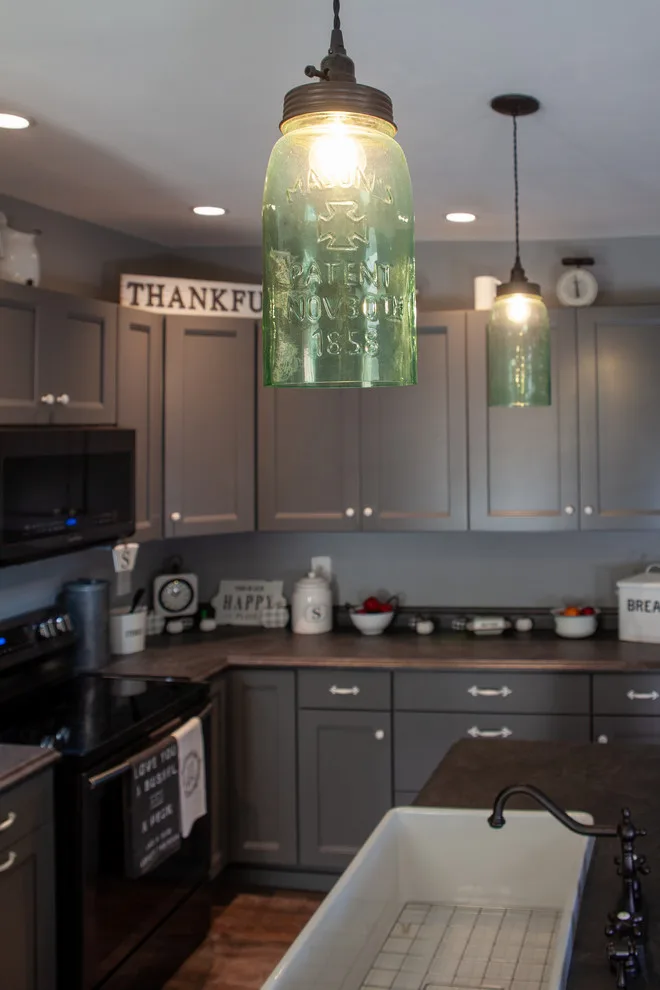 Rustic Country Kitchen by Miracle Contracting Inc. - Photo 2