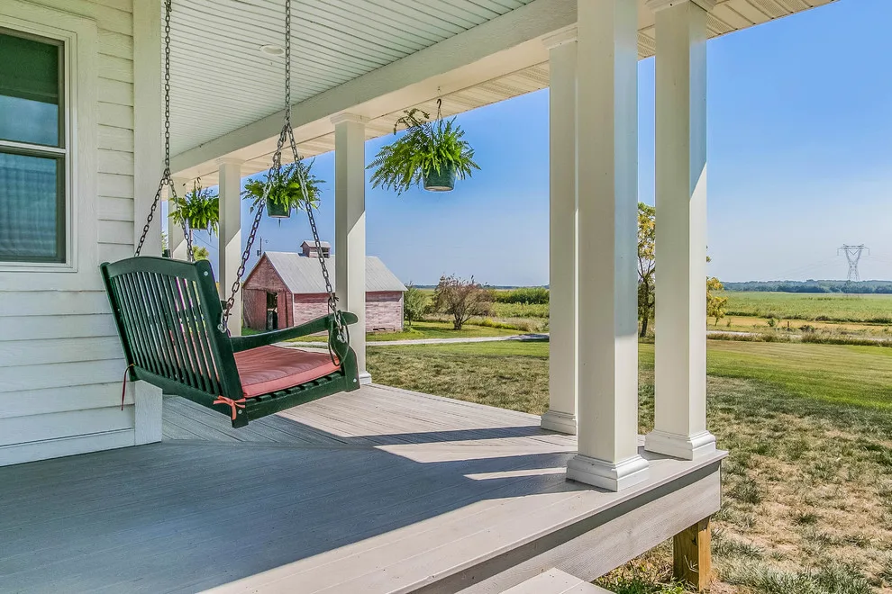 Contemporary Farmhouse by Gary Frakes Construction - Photo 3