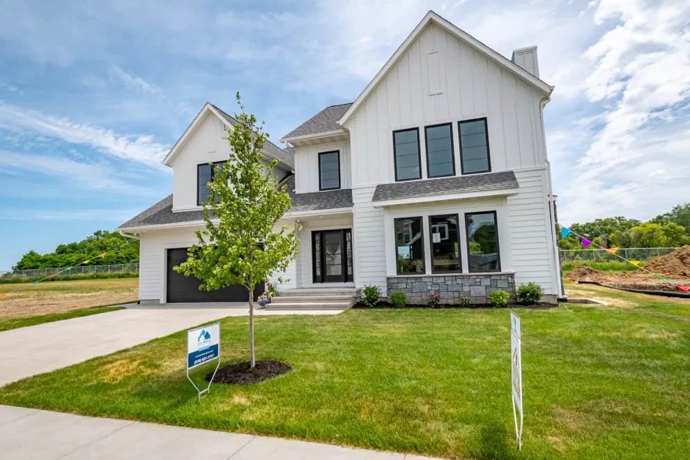 Contemporary Farmhouse by Gary Frakes Construction - Photo 25