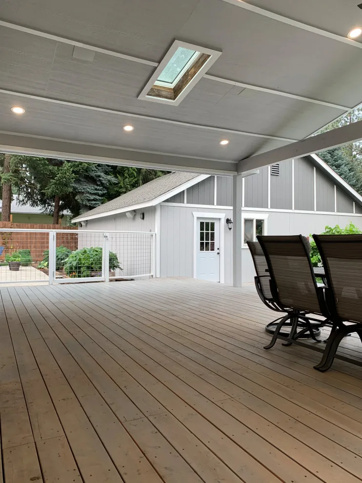 Enclosed Porches and Patios by Evergreen Horizon, LLC - Photo 11