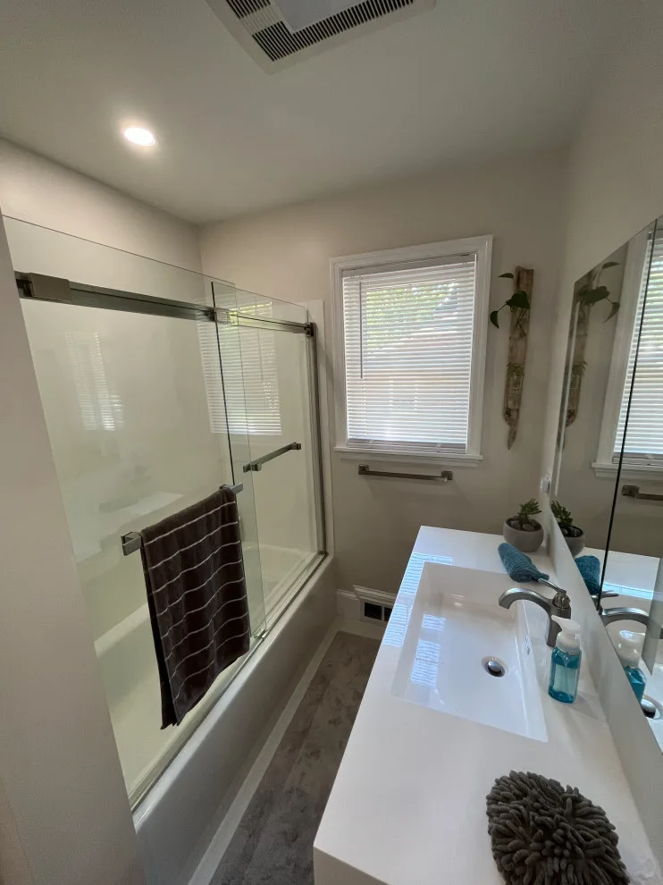 Bespoke Bathroom Renovation by Craftsman by Midaire Group, LLC - Photo 6