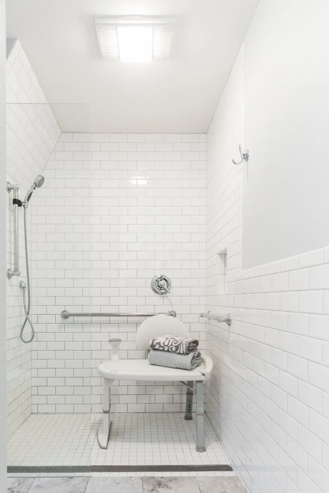 Cresson: Accessible Bathroom Design by Shawn M Cowdin Construction, LLC - Photo 8