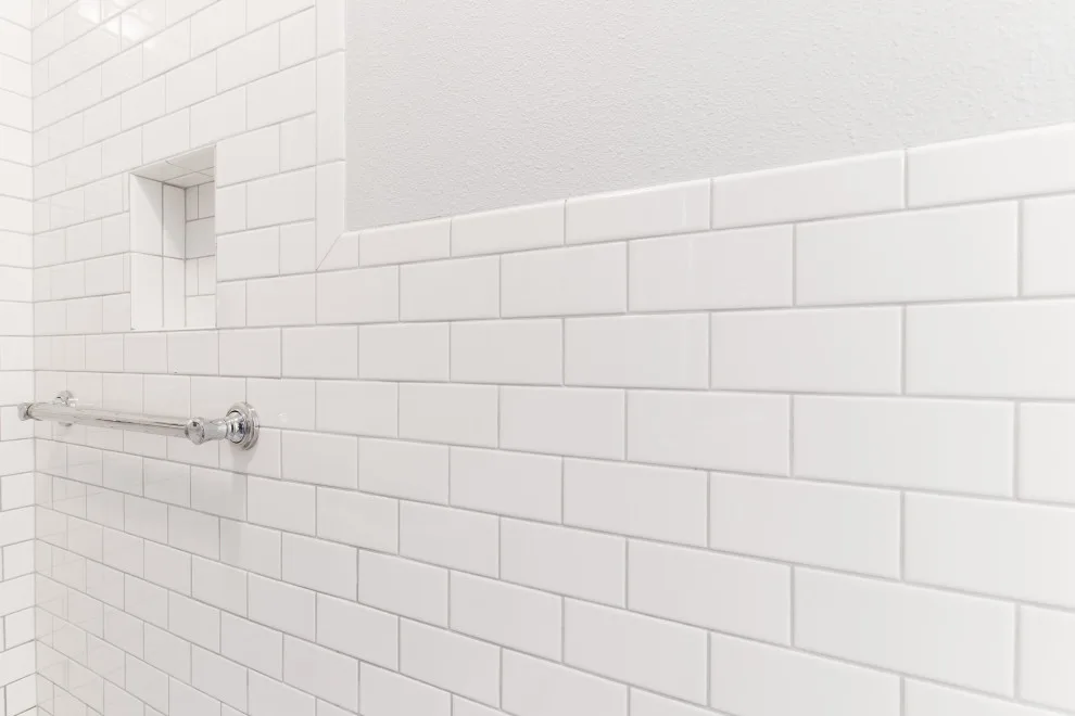 Cresson: Accessible Bathroom Design by Shawn M Cowdin Construction, LLC - Photo 4