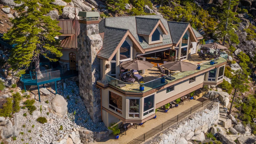 Crystal Point Coastal Retreat by Plenium Builders - Photo 4