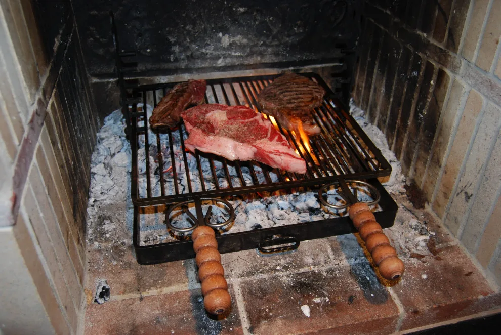 Bespoke BBQ and Pizza Oven Kitchen by Doylestown Builders - Photo 16