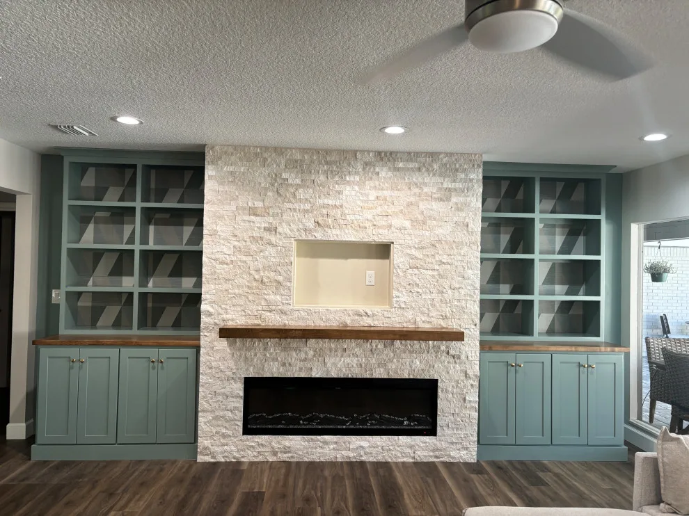 Bespoke Cabinet Design by Distinctive Homes, LLC - Photo 4