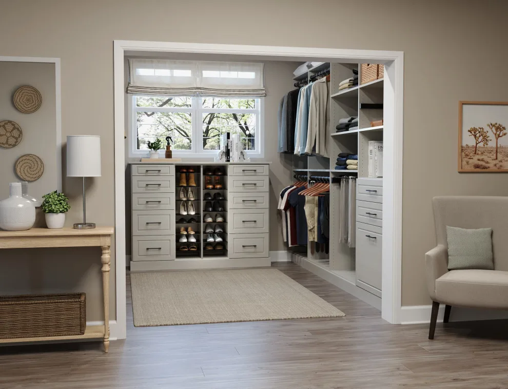 Tailored Wardrobes by Crown Contracting Services - Photo 3