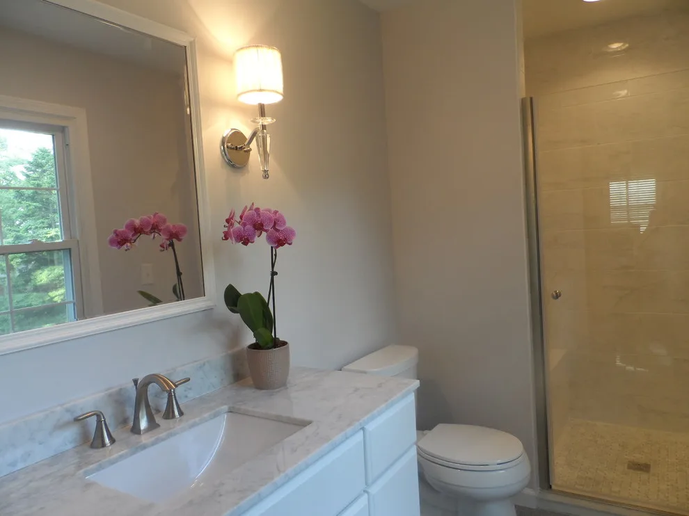 Bespoke En Suite by South Bend Contractors - Photo 3