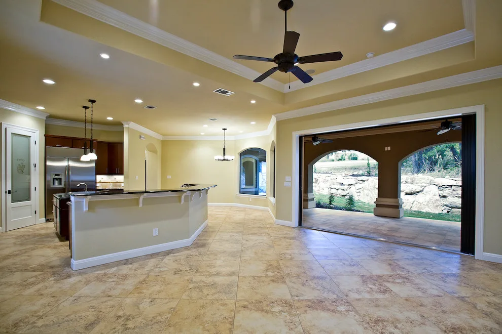 Tailored Hill Country Residence by Town Oak Construction - Photo 4