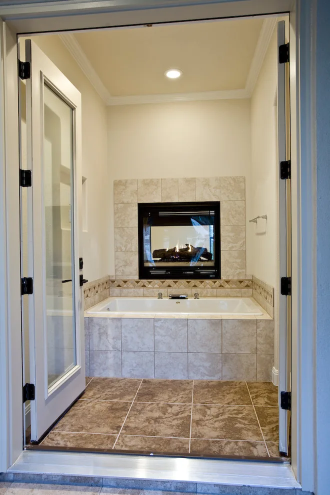 Tailored Hill Country Residence by Town Oak Construction - Photo 11