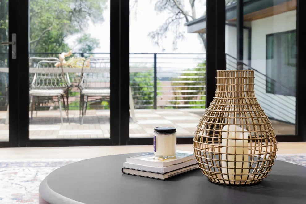 Modern Tailored Construction by Lifestyle Designs And Remodeling - Photo 19