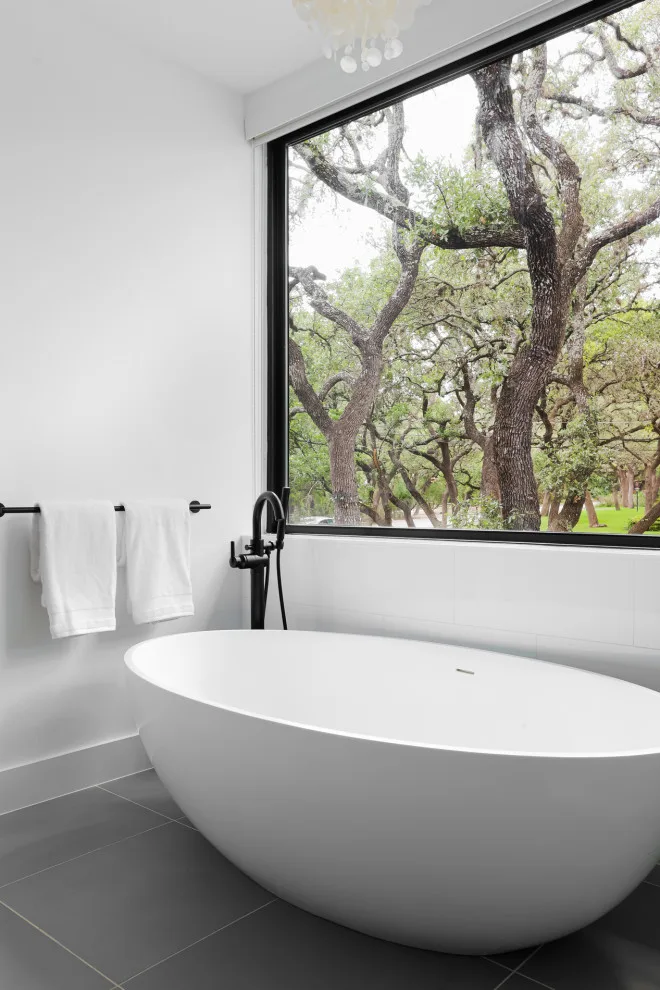 Modern Tailored Construction by Lifestyle Designs And Remodeling - Photo 18