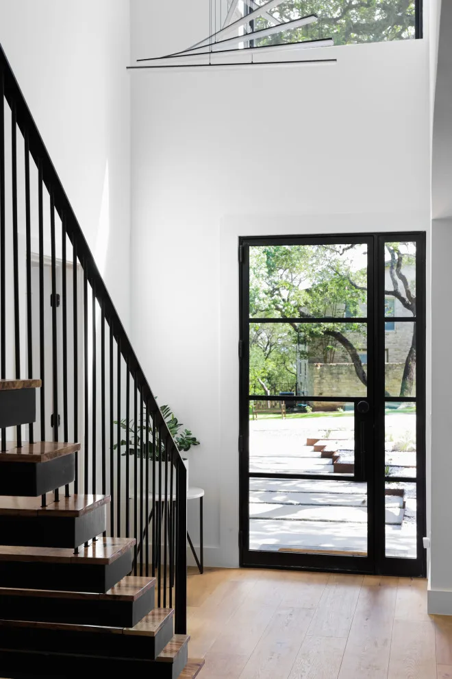 Modern Tailored Construction by Lifestyle Designs And Remodeling - Photo 34