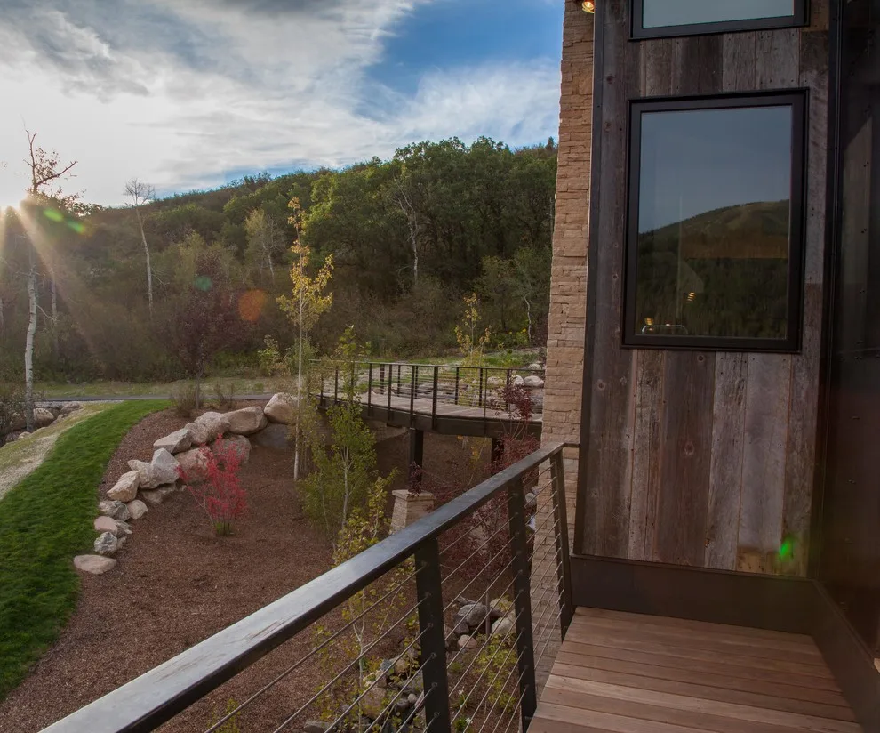 Celestial Vista Residence by Soda Mountain Construction - Photo 6