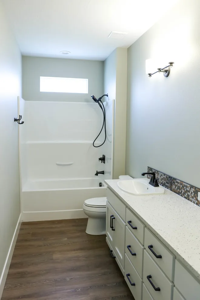 Bespoke residence - Prosser, WA by AJ Construction And Development - Photo 4