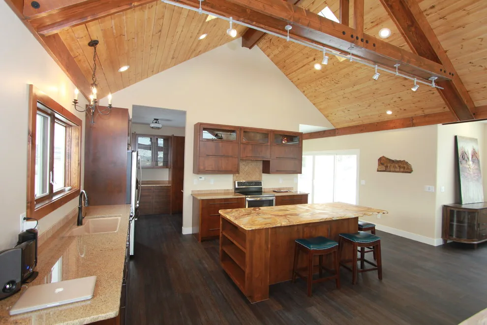 Bespoke Residence by Satterfield Realty & Development, Inc. - Photo 7