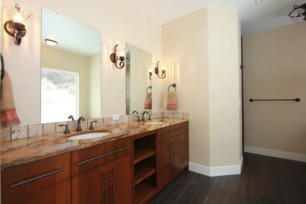 Bespoke Residence by Satterfield Realty & Development, Inc. - Photo 4