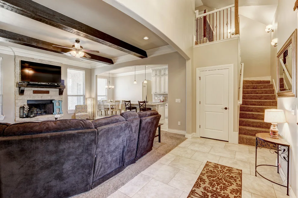 Tailored Residence in Moore, OK by Hawn Bros Construction LLC - Photo 20