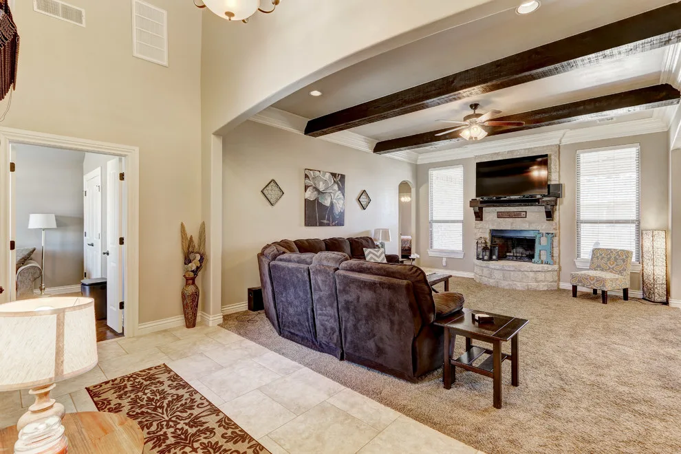 Tailored Residence in Moore, OK by Hawn Bros Construction LLC - Photo 17