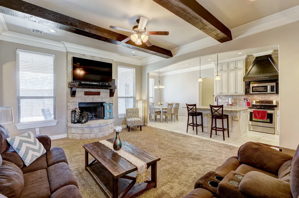 Tailored Residence in Moore, OK by Hawn Bros Construction LLC - Photo 7