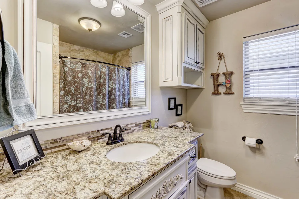 Tailored Residence in Moore, OK by Hawn Bros Construction LLC - Photo 13