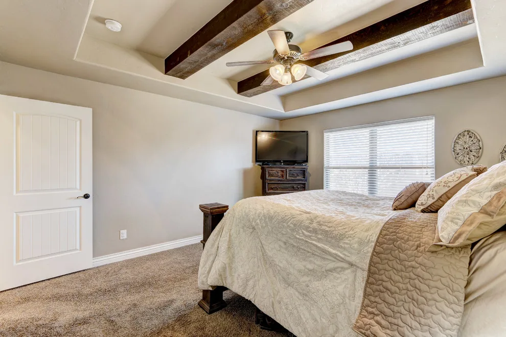 Tailored Residence in Moore, OK by Hawn Bros Construction LLC - Photo 11