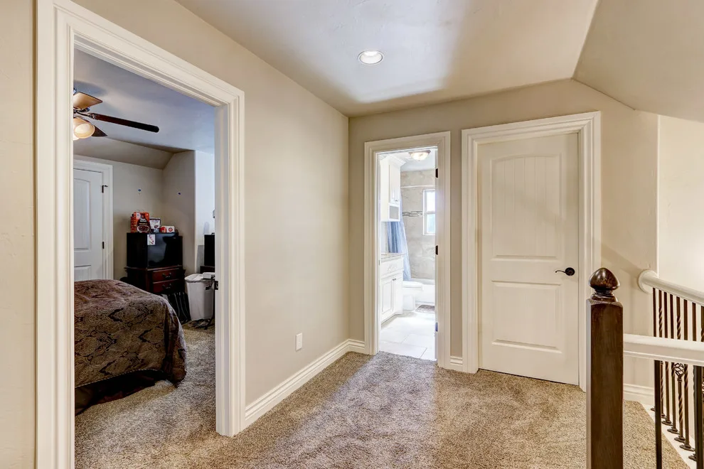 Tailored Residence in Moore, OK by Hawn Bros Construction LLC - Photo 25