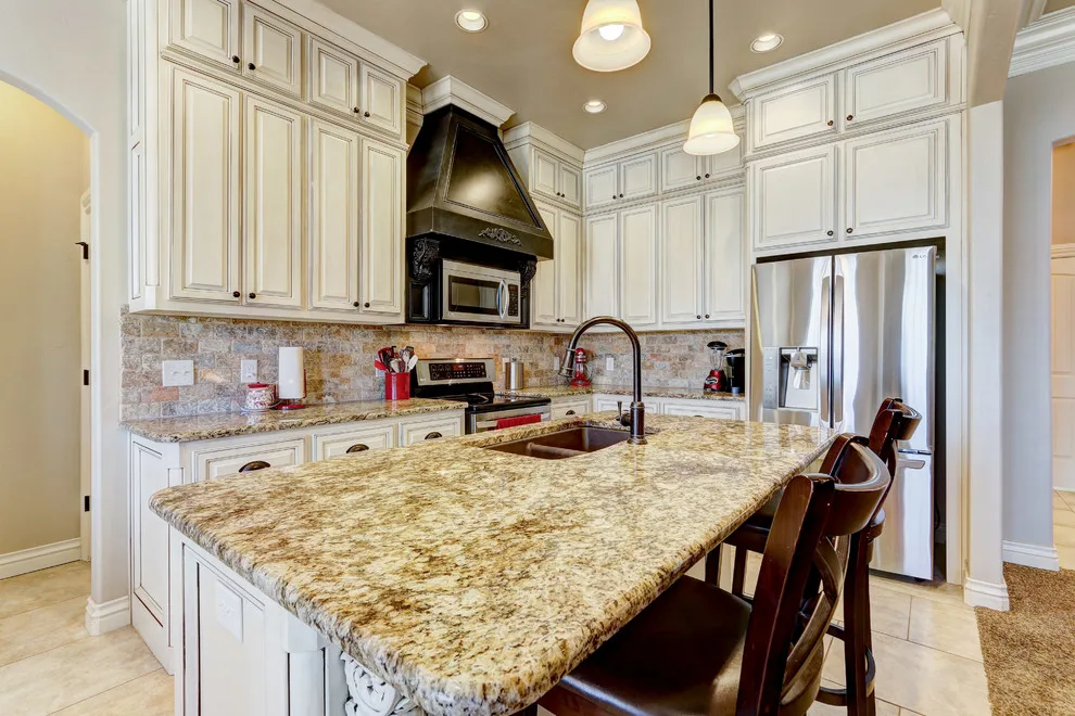 Tailored Residence in Moore, OK by Hawn Bros Construction LLC - Photo 3