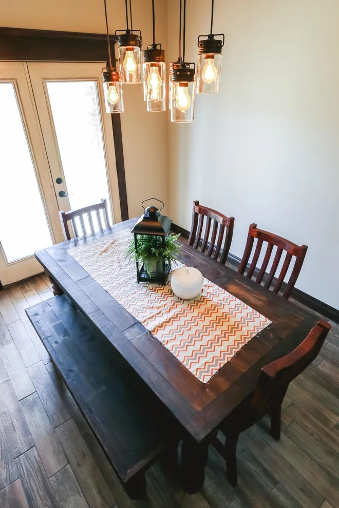Tailored Residence, Moore, OK by Hawn Bros Construction LLC - Photo 7