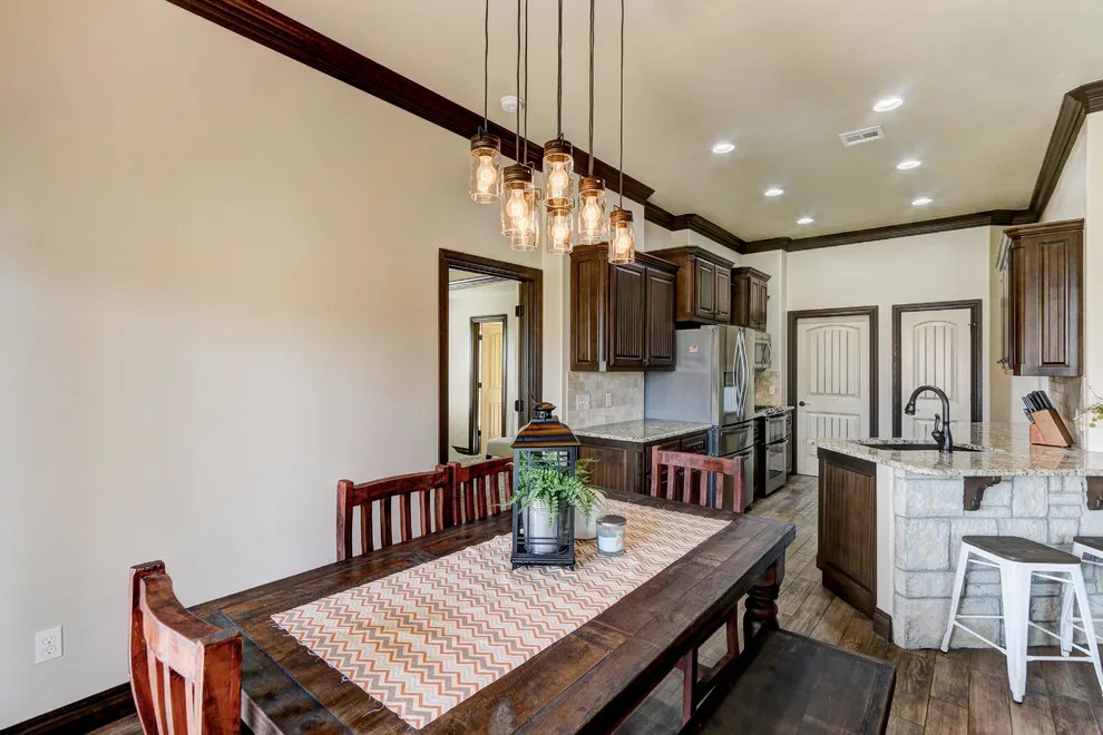 Tailored Residence, Moore, OK by Hawn Bros Construction LLC - Photo 58