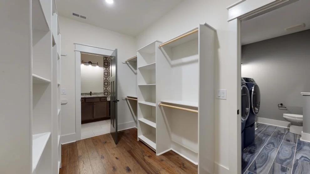 Tailored Residence with Integrated Apartment 2020 by Grace Construction, Inc. - Photo 6