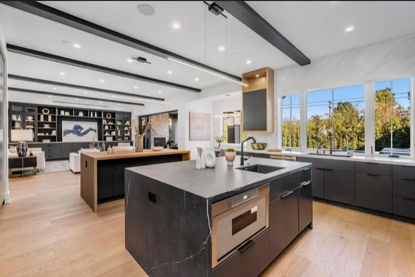 Complete Home Renovation by Anyvision Home Remodeling - Photo 2