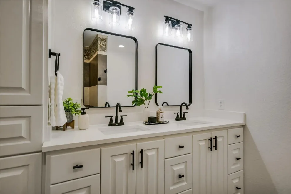 Home Renovation for Transition by Lifestyle Designs And Remodeling - Photo 13