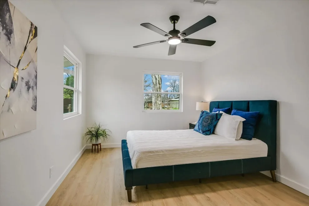 Home Renovation for Transition by Lifestyle Designs And Remodeling - Photo 8