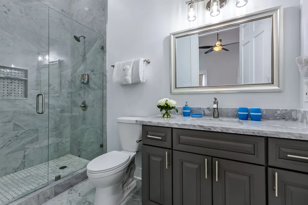 Uptown Historical Restoration by MGI Construction - Photo 9