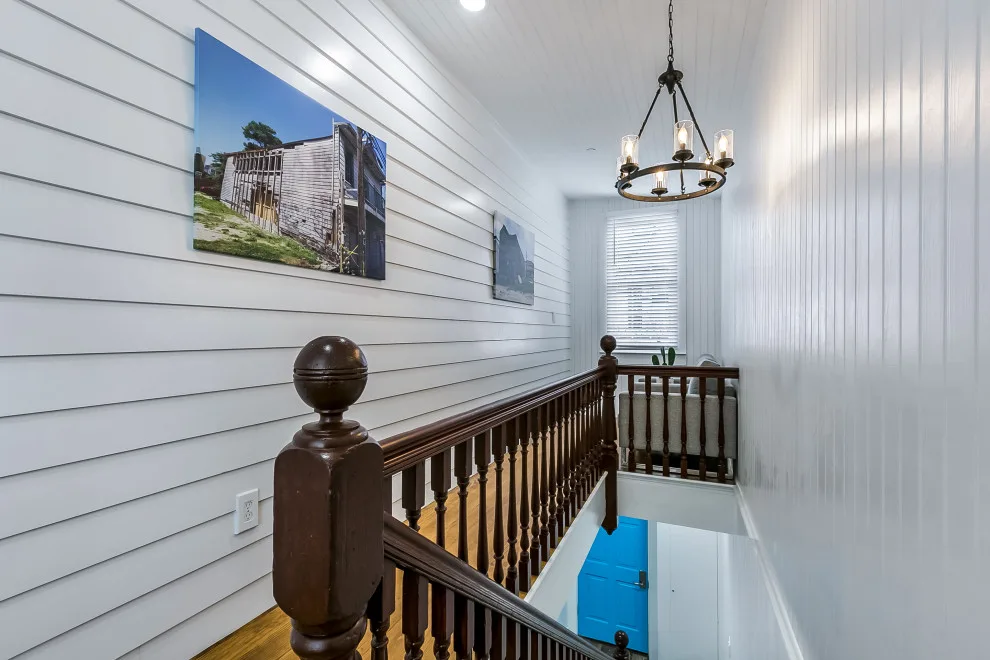 Uptown Historical Restoration by MGI Construction - Photo 13