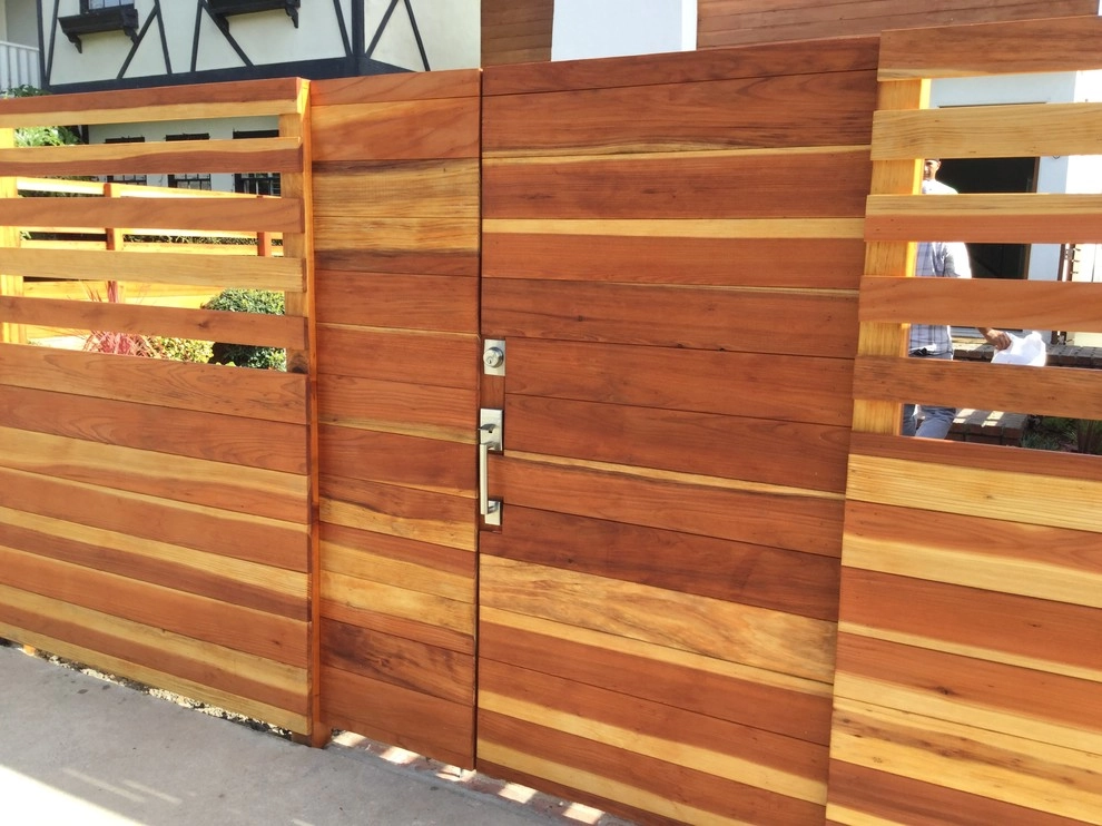 Fence& Gate @ Marina Del Ray by California Deck Builders - Photo 3