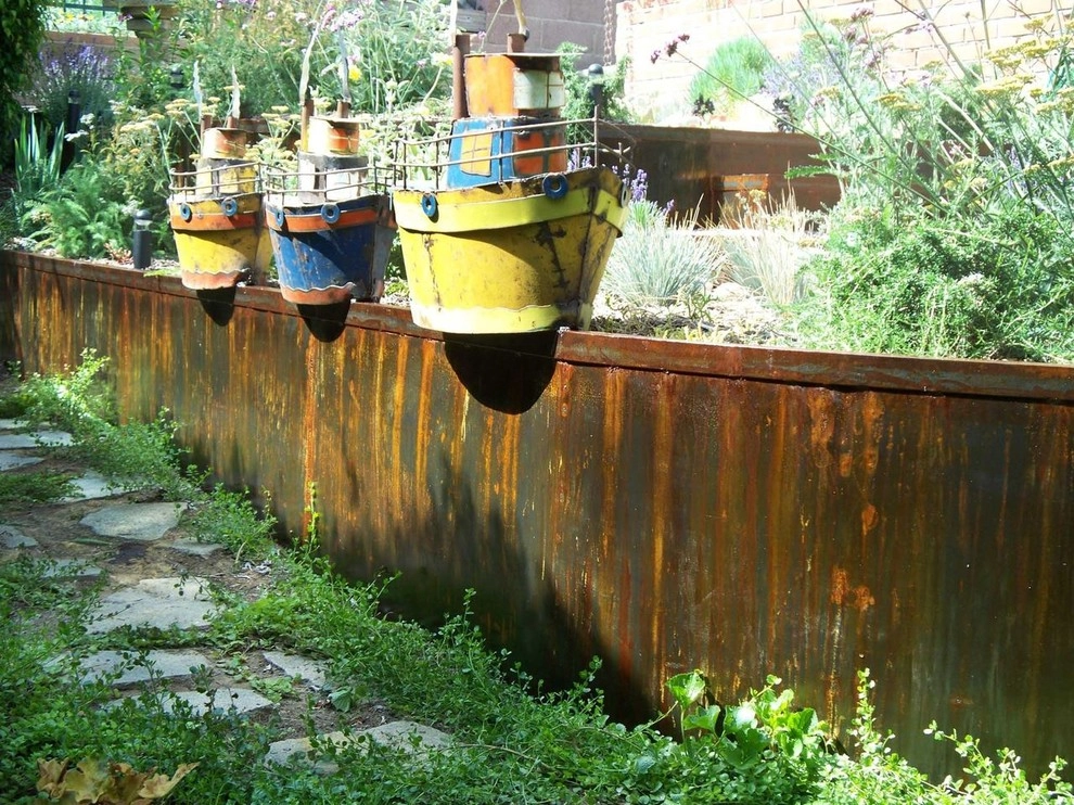 Metal Retaining Walls, Planters, Steps by California Deck Builders - Photo 5