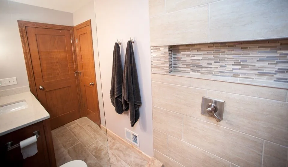 Tranquil Restroom by Ironwood Builders - Photo 2