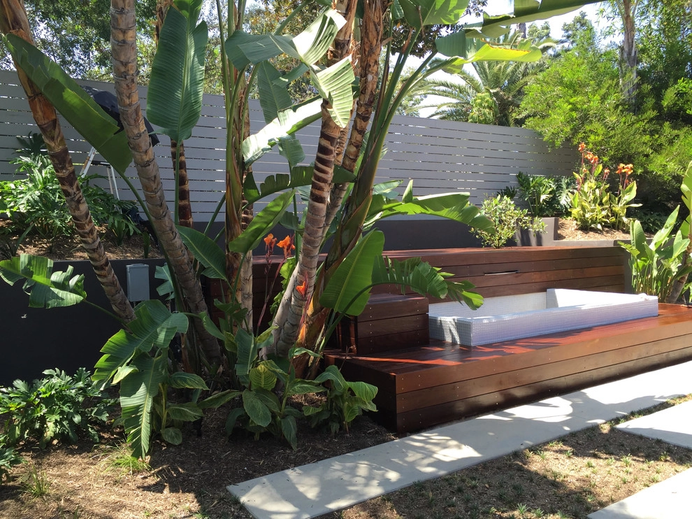 Culver City- Trex Deck & Pergola by California Deck Builders - Photo 4
