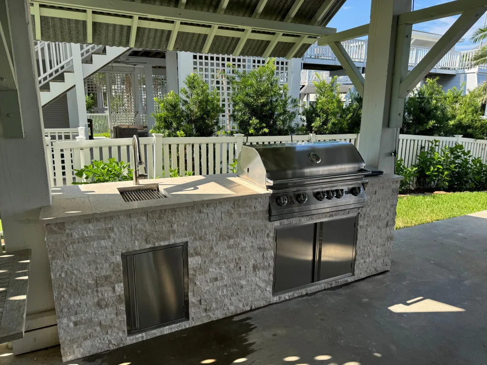 Galveston Al Fresco Kitchen by Arrow Remodeling, LLC - Photo 4
