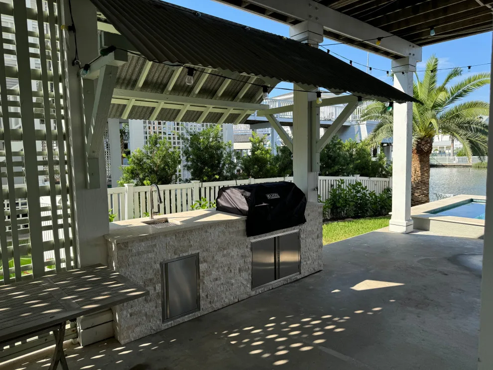 Galveston Al Fresco Kitchen by Arrow Remodeling, LLC - Photo 3