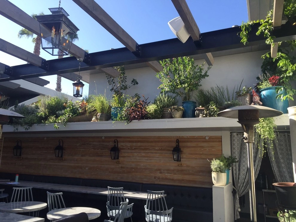 California Farm And Garden - Photo 11