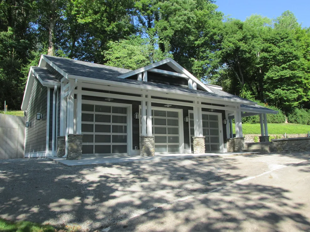 Garage Palace by Vincent Abell Contracting - Photo 5