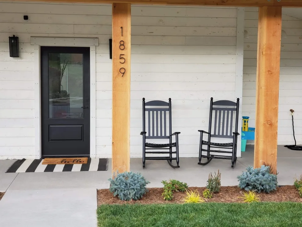 Gast Home Woodworking by Picking Contracting Inc. - Photo 5