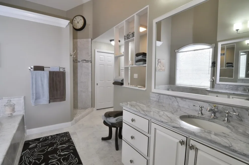 Universal Images by Jackson Custom Homes & Remodeling - Photo 6