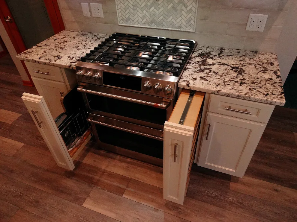 Germantown Home - Kitchen Renovation by Cornerstone Remodeling, Ltd - Photo 22
