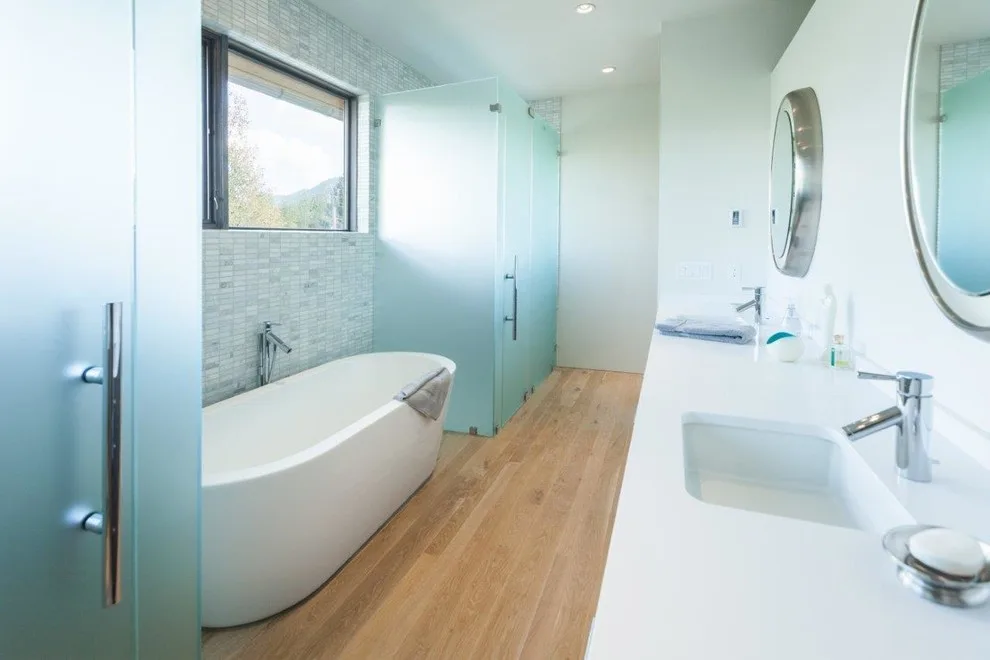 Contemporary Jackson Residence by New West Building Company - Photo 6