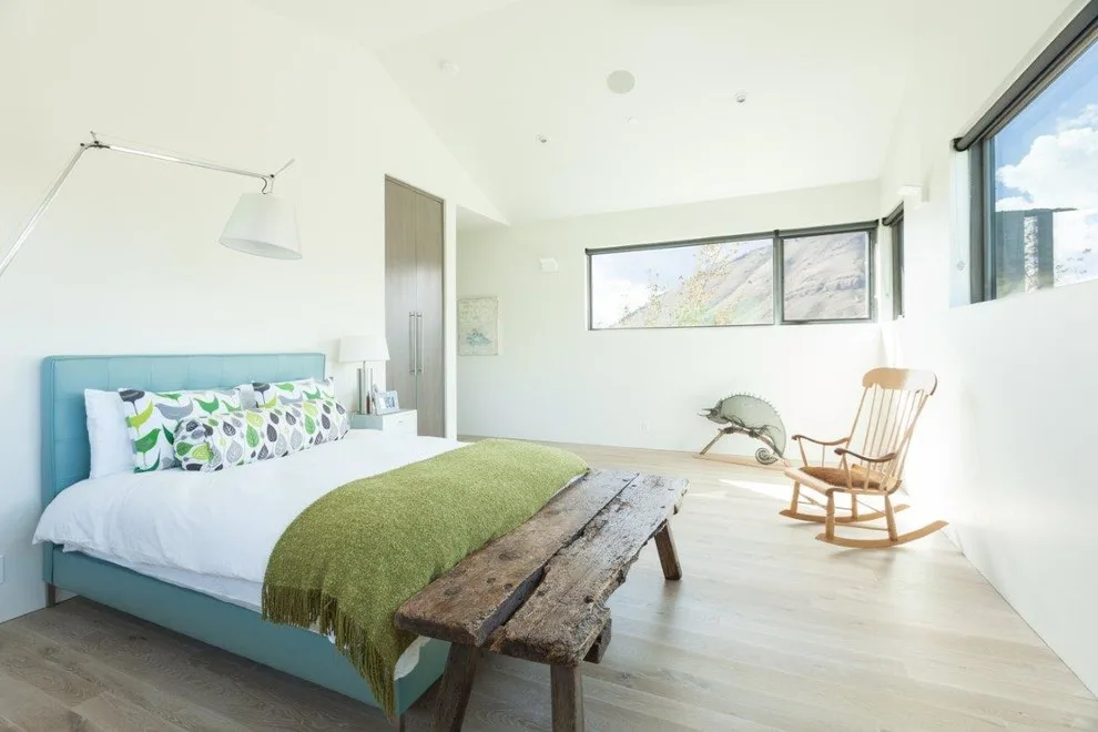 Contemporary Jackson Residence by New West Building Company - Photo 4